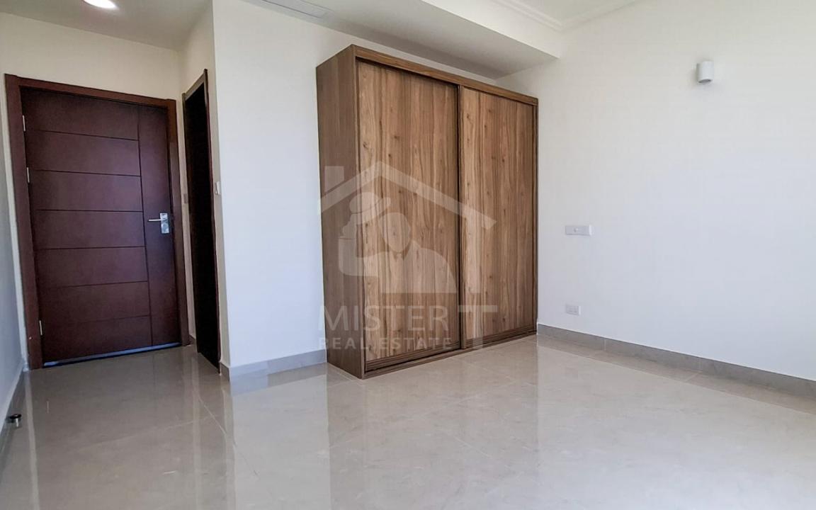 Apartment for Sale at Astoria, Colombo 03- image 3