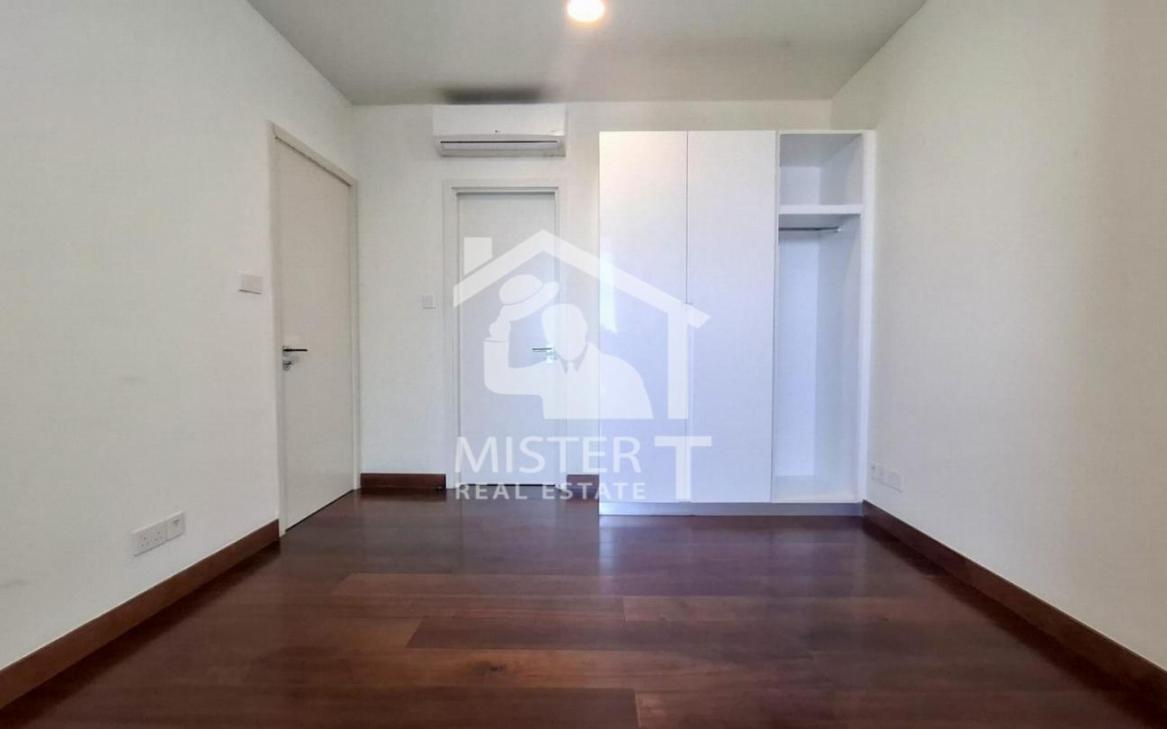 Apartment for Sale at Colombo City Centre, Colombo- image 3