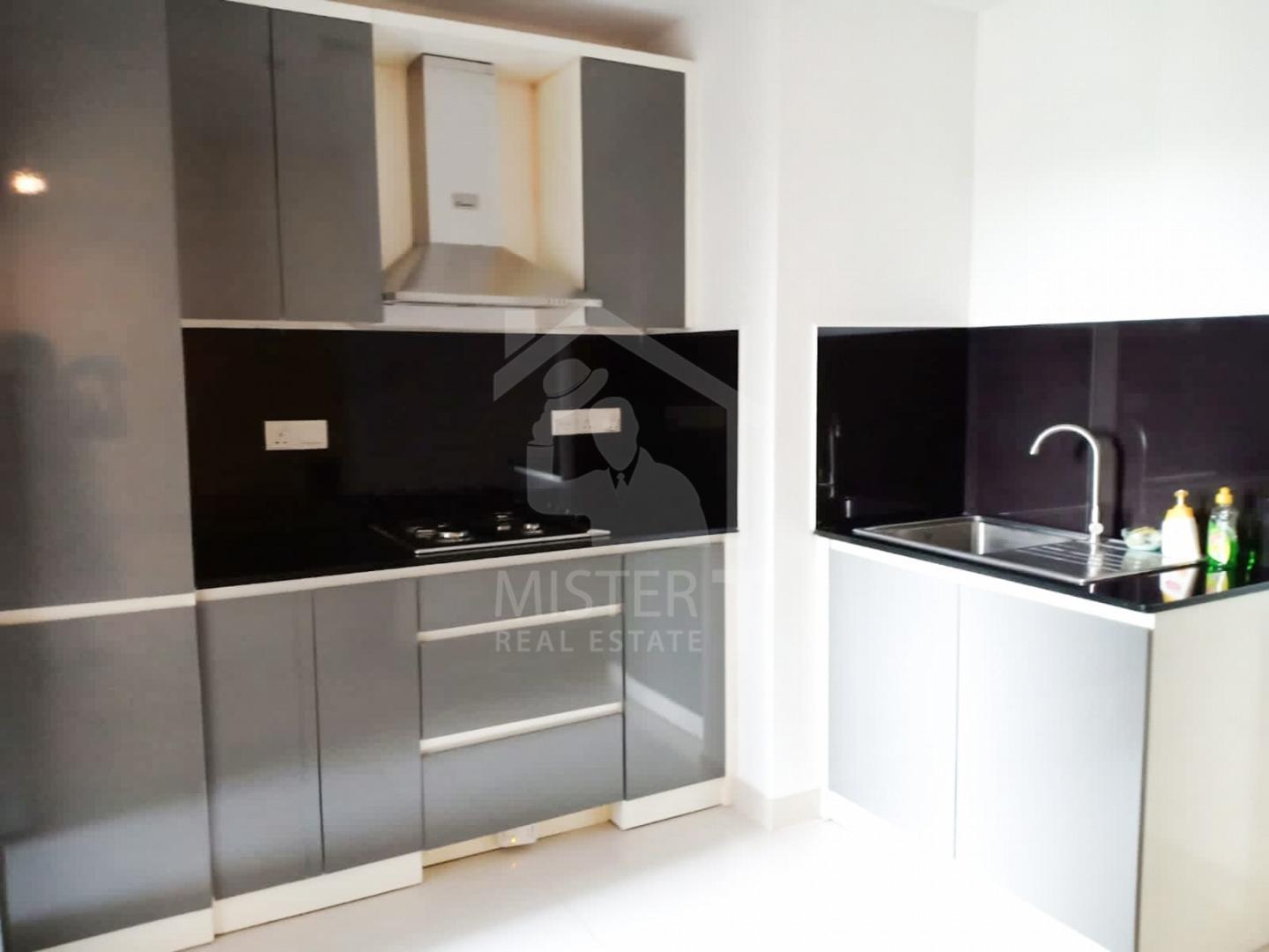 Apartment for Sale at Luxe Highway Residence- image 4