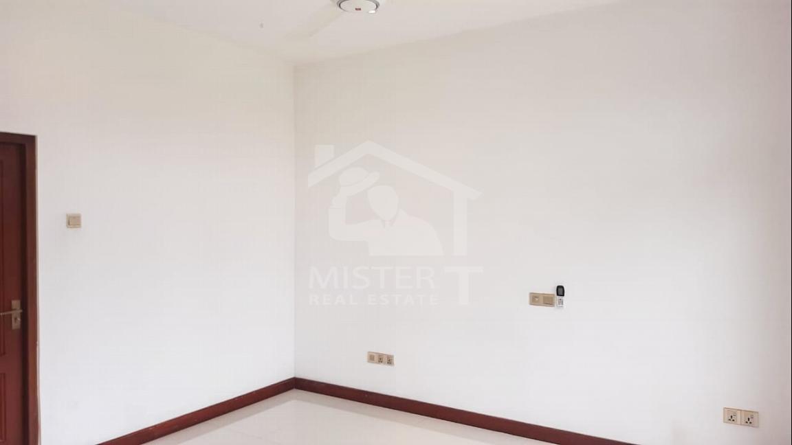 House for Sale in Nugegoda- image 4