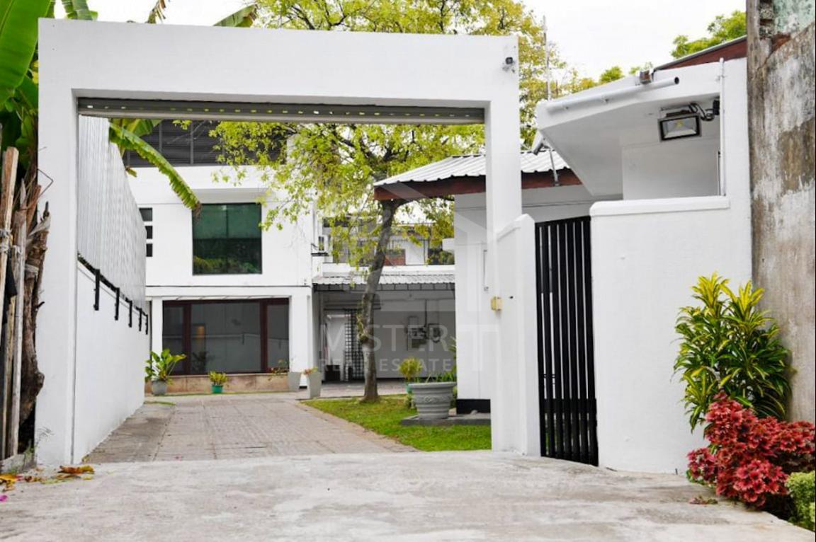 House for Sale in Nawala- image 4