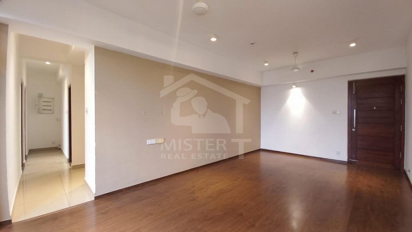 Apartment for Sale at The Heights, Colombo 05 - image 4