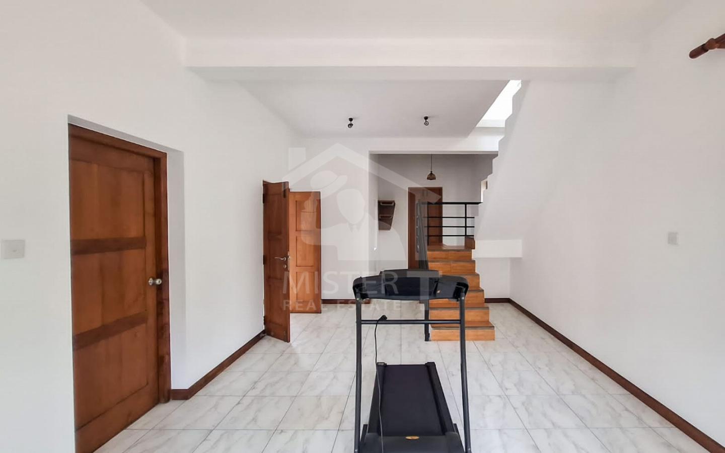 House for Sale in Nawala- image 4