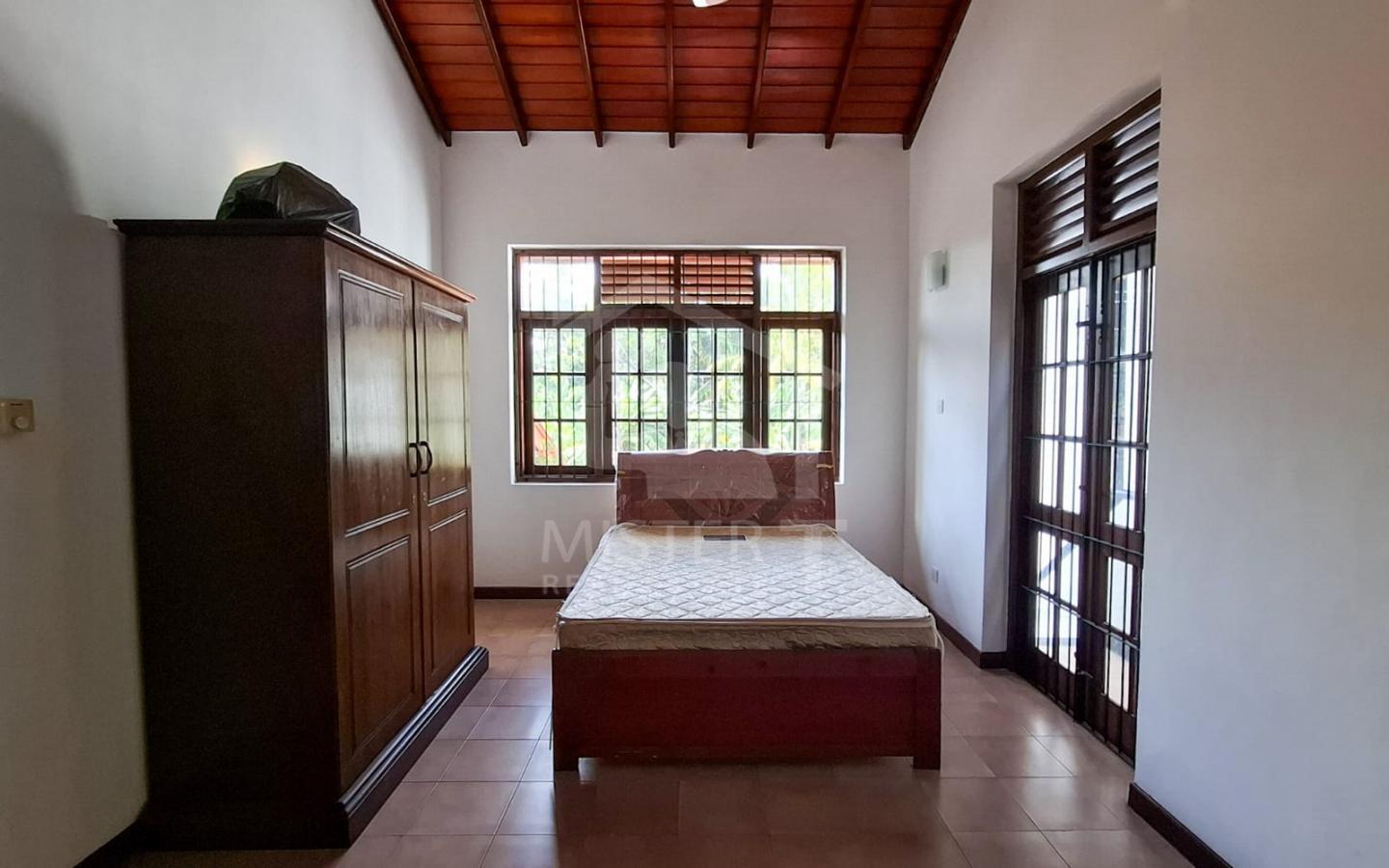 House For Sale In Nugegoda- image 4