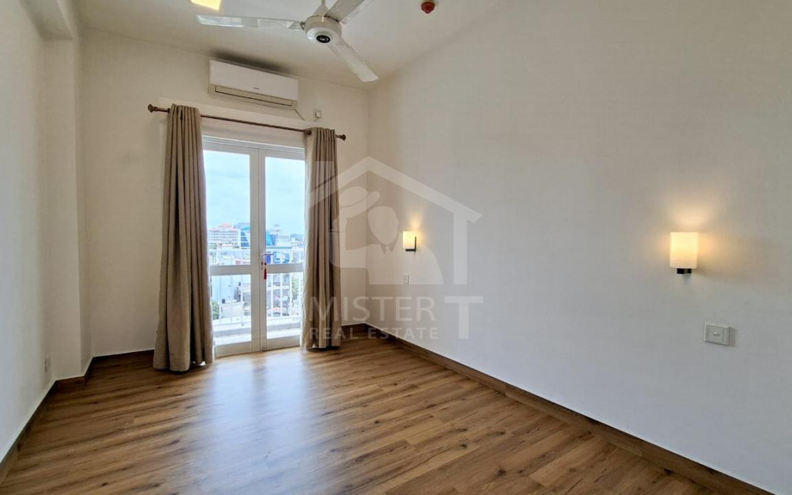 Apartment for Sale at Treasure Trove, Colombo 08- image 4