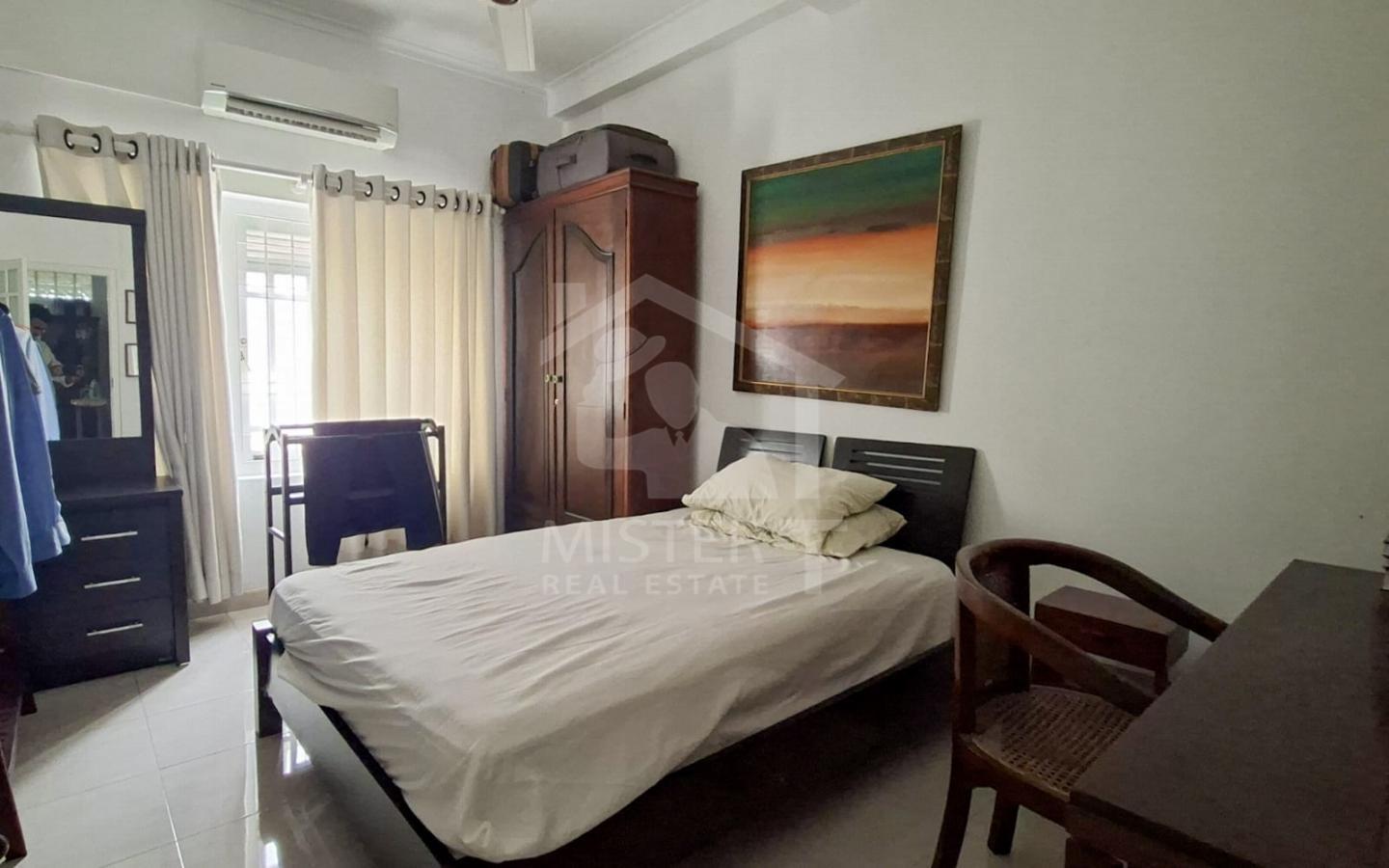 House for Sale in Colombo 05- image 4