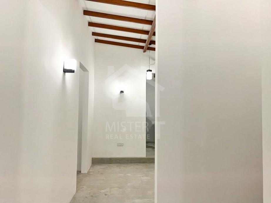 House For Sale In Kahathuduwa- image 5