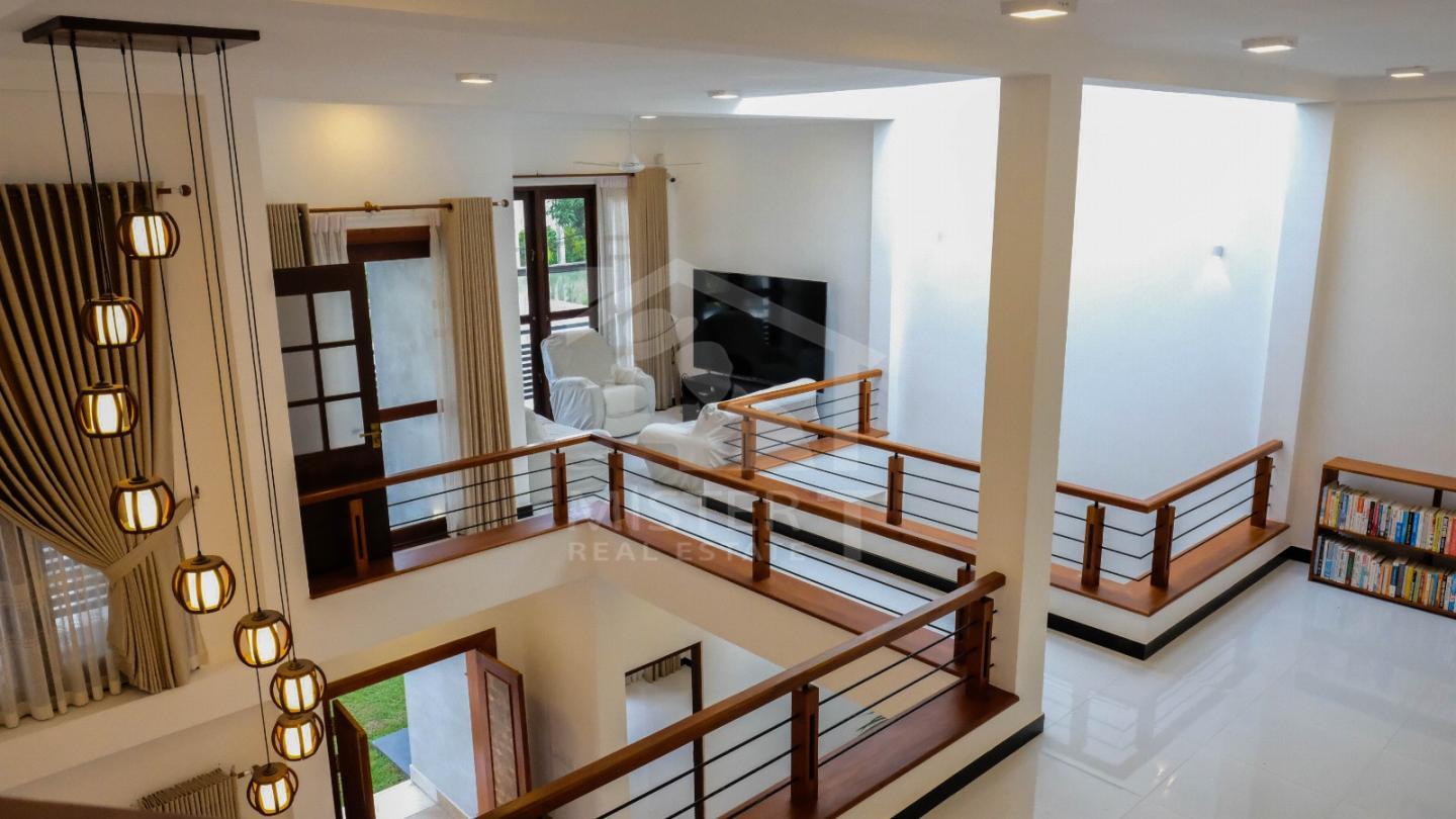 Luxury House for Sale in Piliyandala- image 5