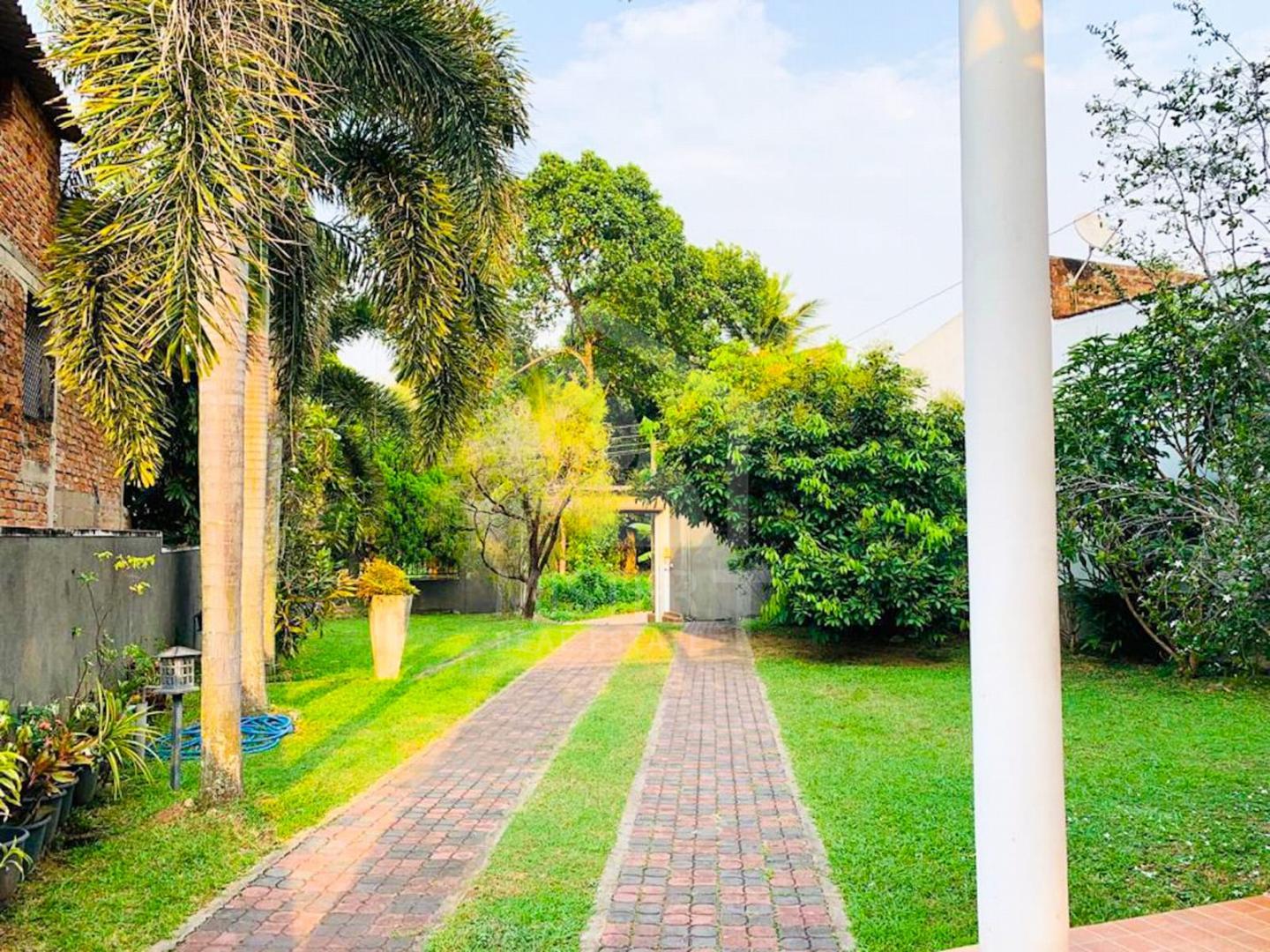 House for Sale in Makola- image 5