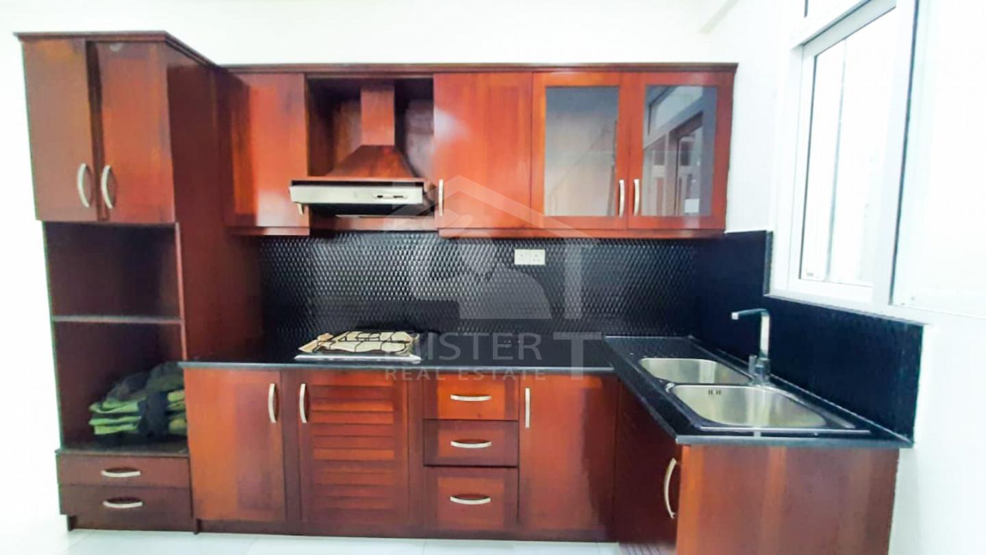 Apartment for Sale in Colombo 06- image 5