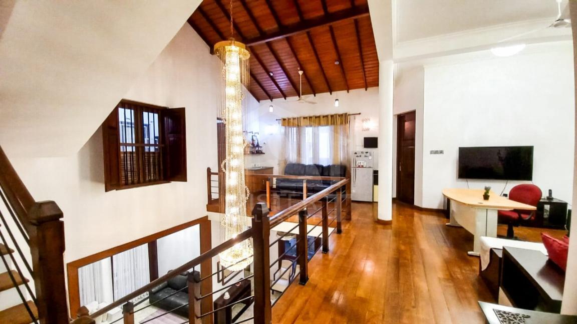 Luxury House for Sale in Dehiwala- image 5