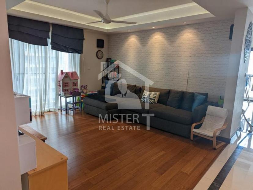 Apartment for Sale at Orwell Residences- image 5