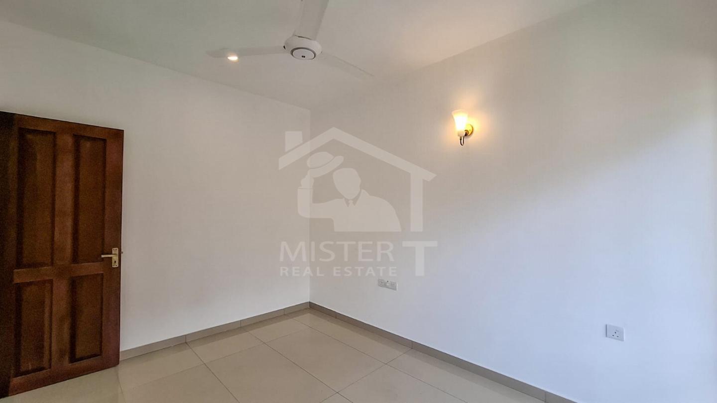 Apartment Building for Sale in Colombo 03- image 5