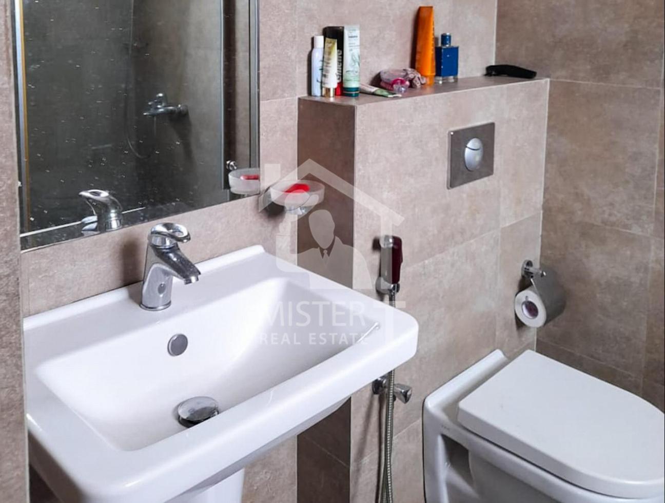 Apartment for Sale at Horton Towers, Colombo 07- image 5