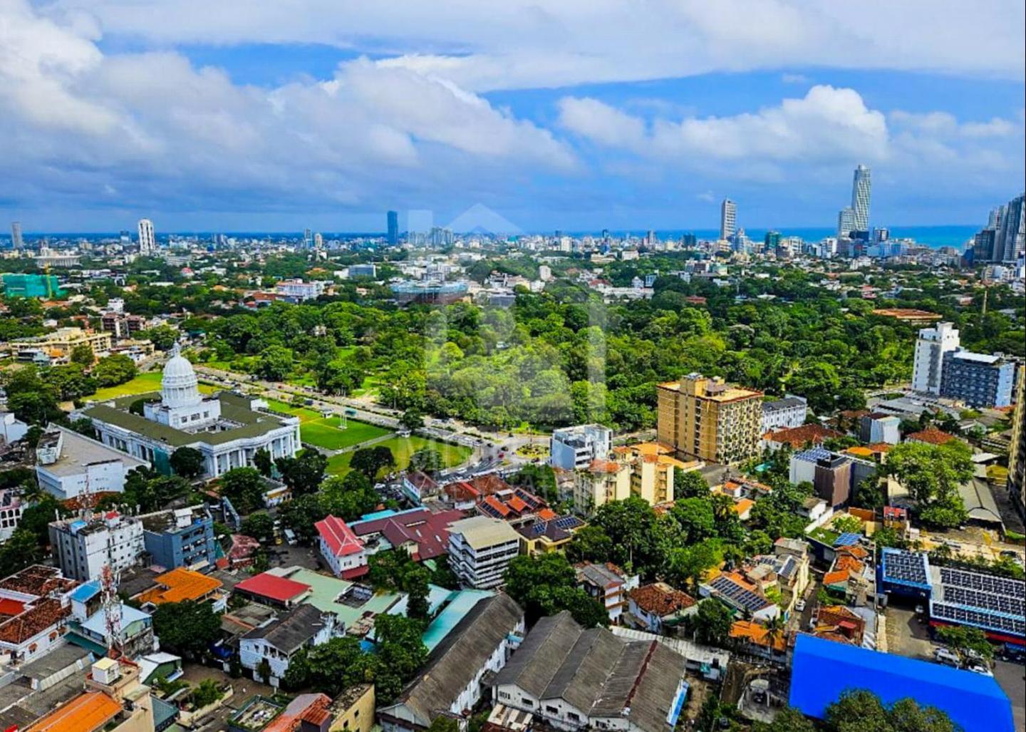 Apartment for Sale at Luna Tower, Colombo 02- image 5