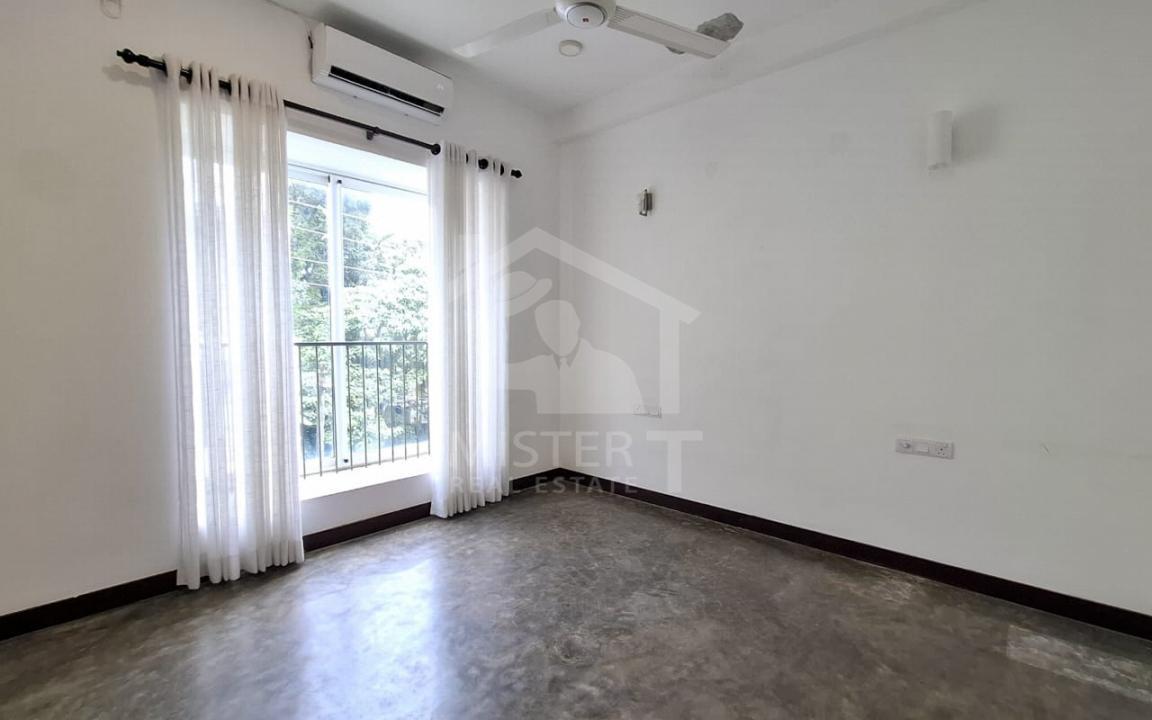House for Sale in Pelawatta- image 5