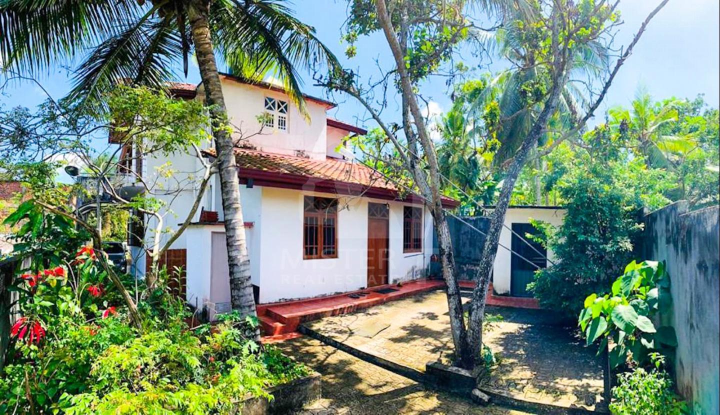 House for Sale in Makola- image 6