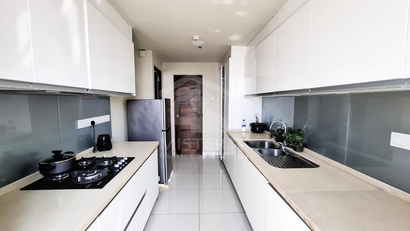 Apartment for Sale at Capital Trust, Colombo 04- image 6