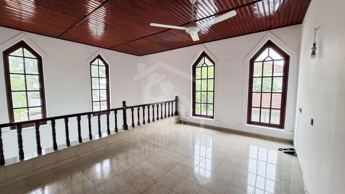 House for Sale in Battaramulla- image 6