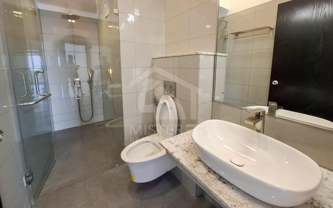 Apartment for Sale at Iconic Galaxy, Rajagiriya- image 6