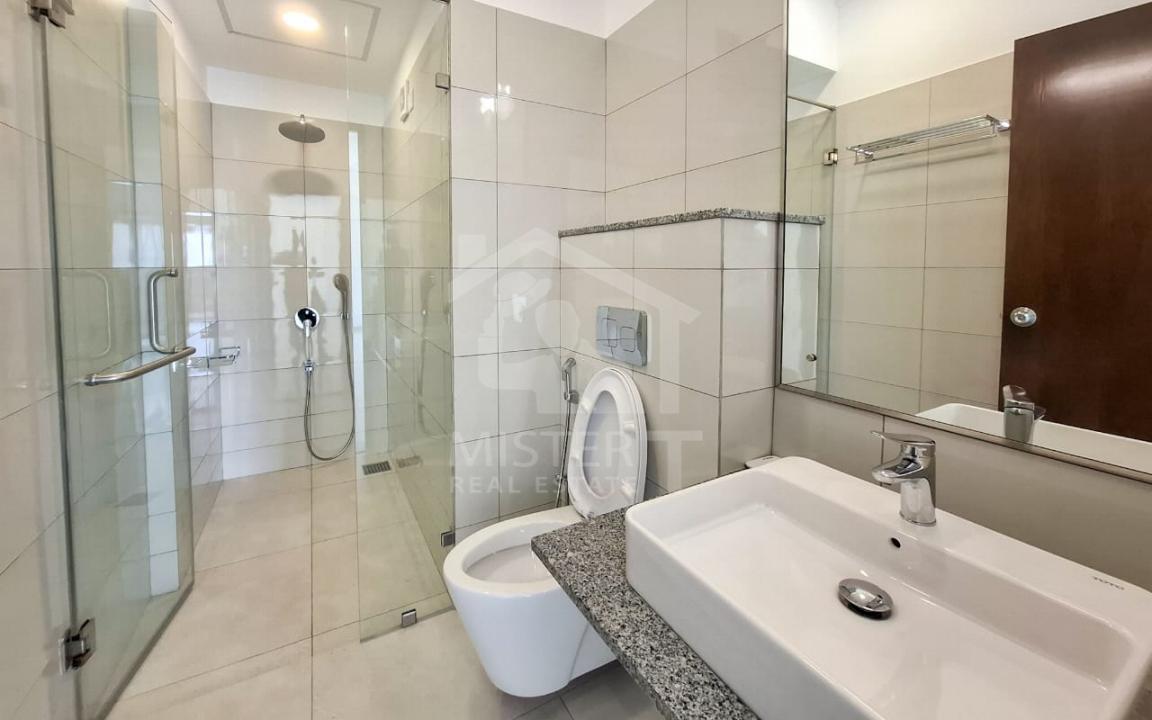 Apartment for Sale at Iconic Galaxy, Rajagiriya- image 6