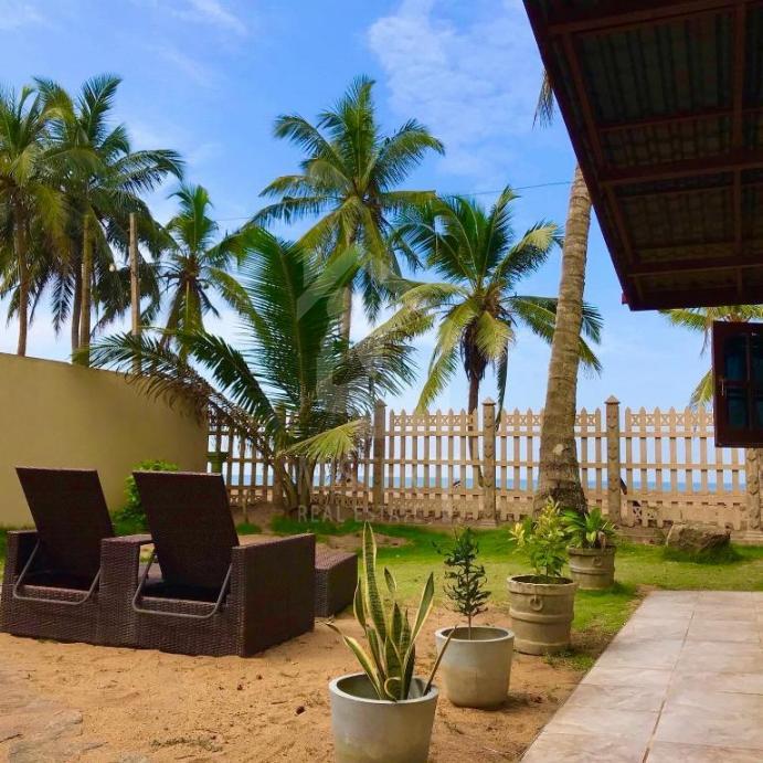 Villa for Sale in Kalutara- image 7