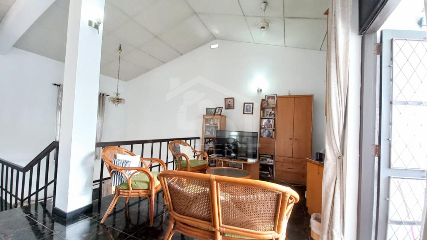 House for Sale in Battaramulla- image 7