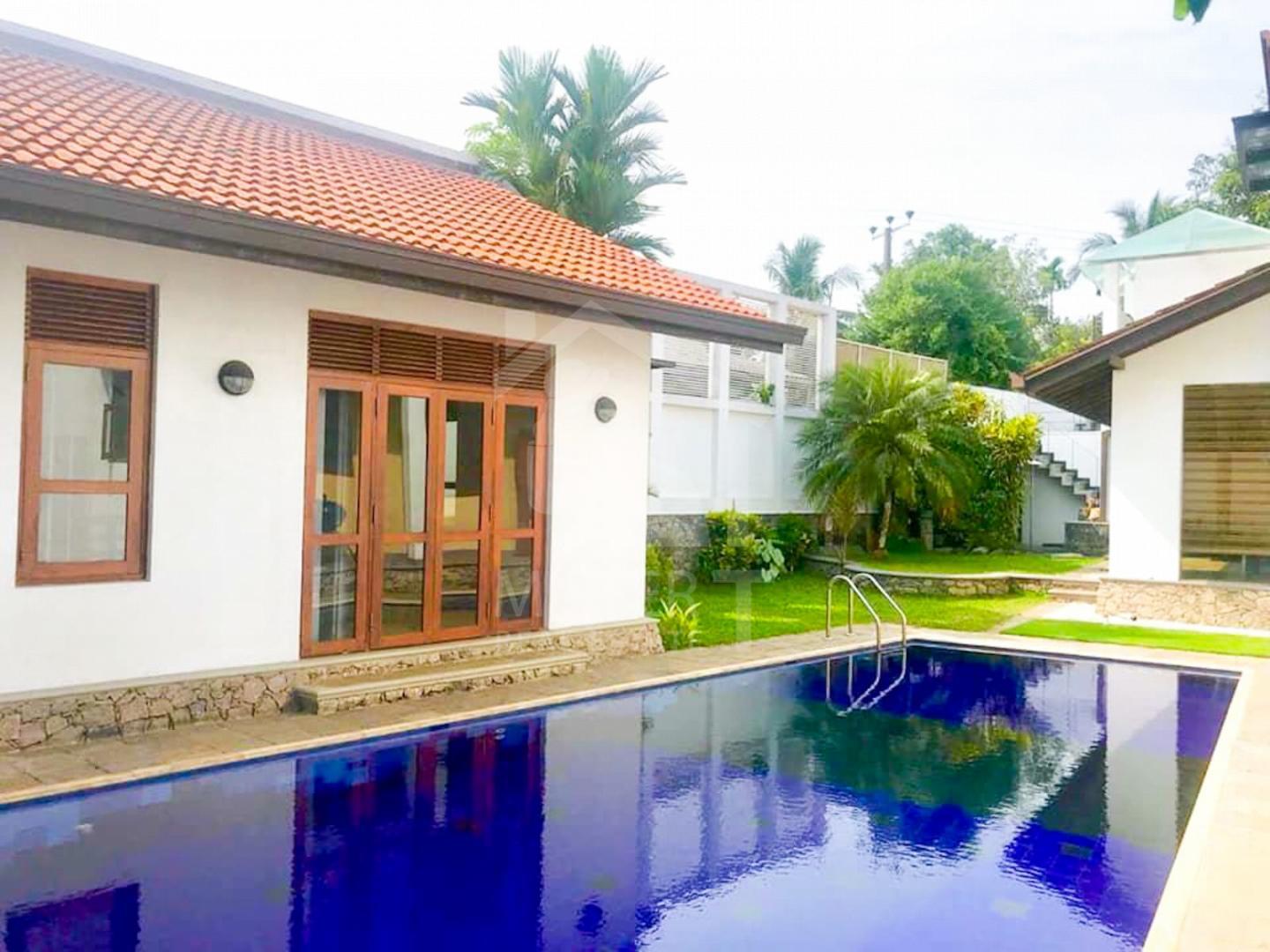 Luxury House for Sale in Battaramulla- image 7