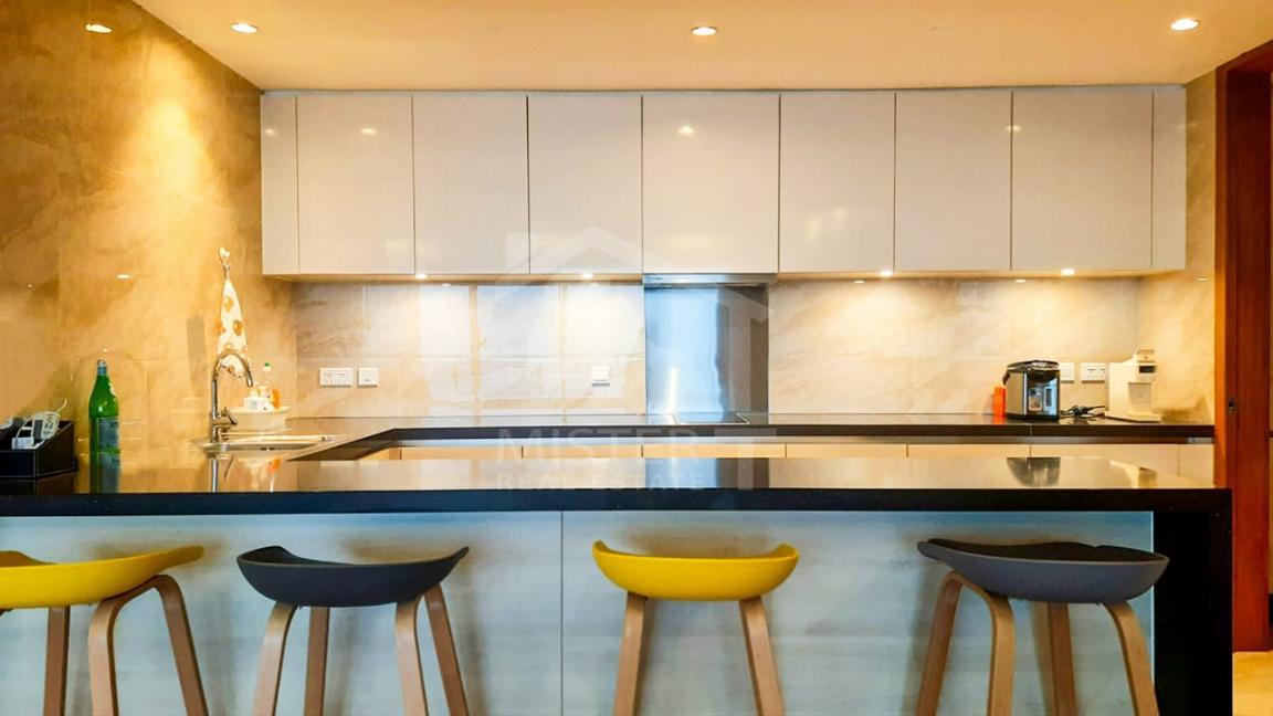 Apartment for Sale at The Residences, Colombo 02- image 7