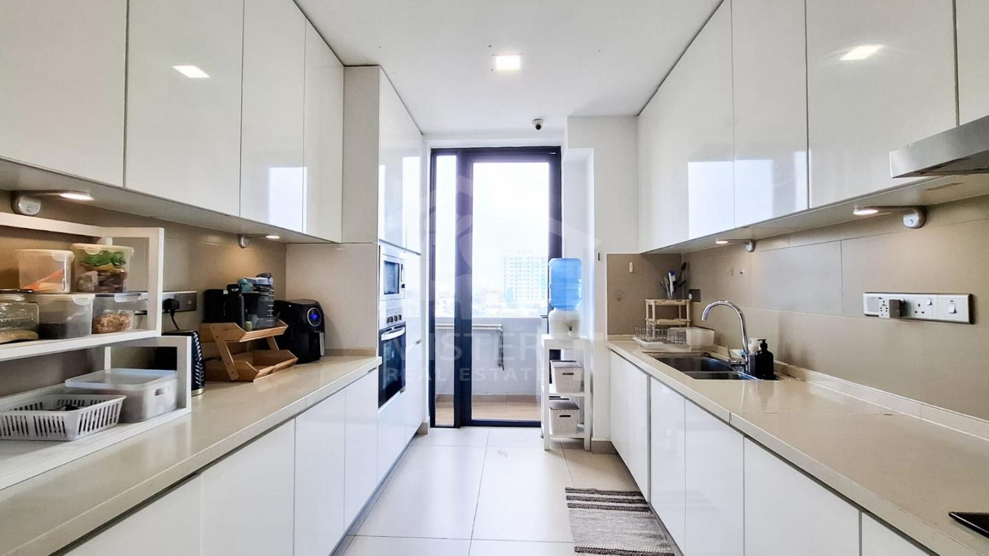 Duplex for Sale at Park Heights, Colombo 05- image 7