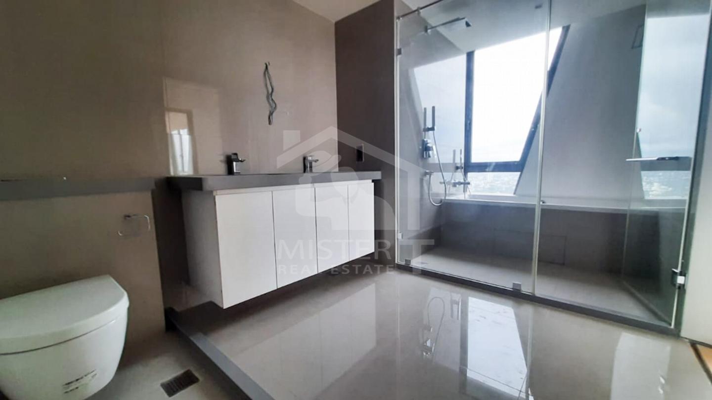 Duplex Sky Villa for Sale in Altair- image 8