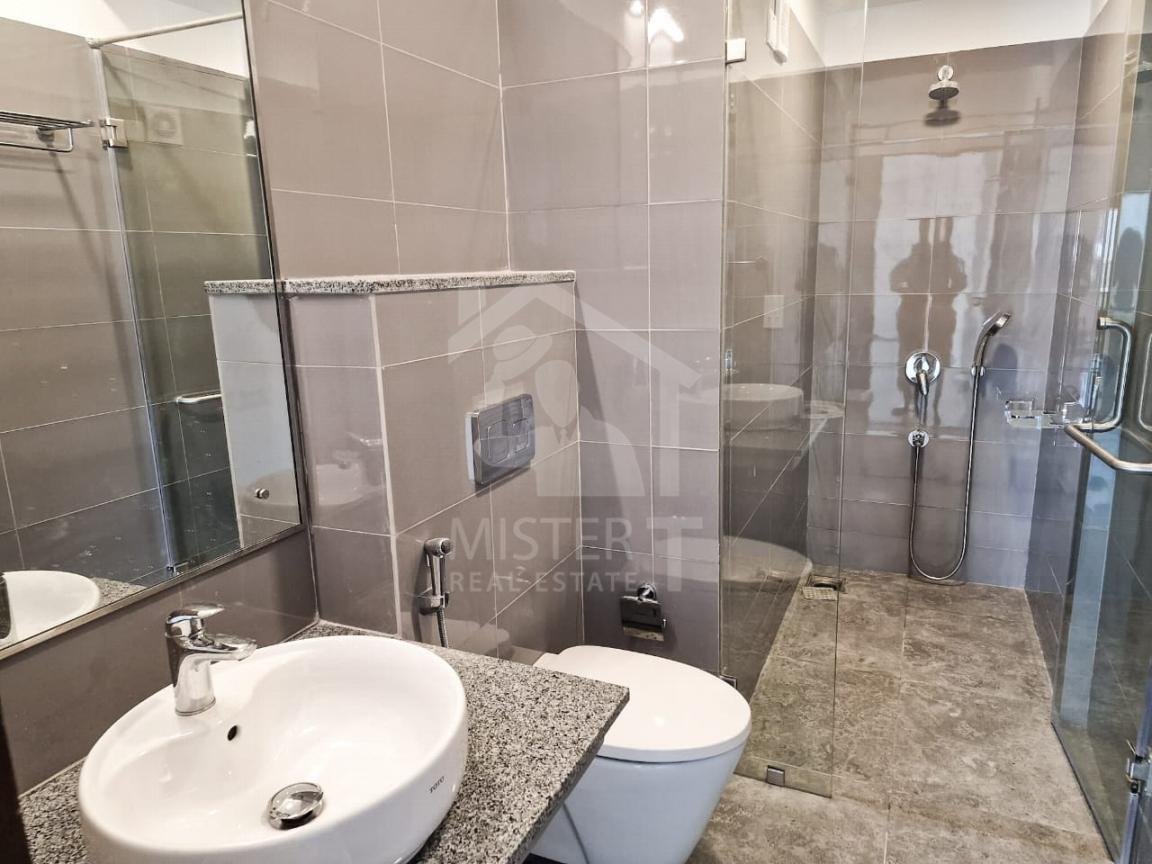 Apartment for Sale at Iconic Galaxy, Rajagiriya- image 8