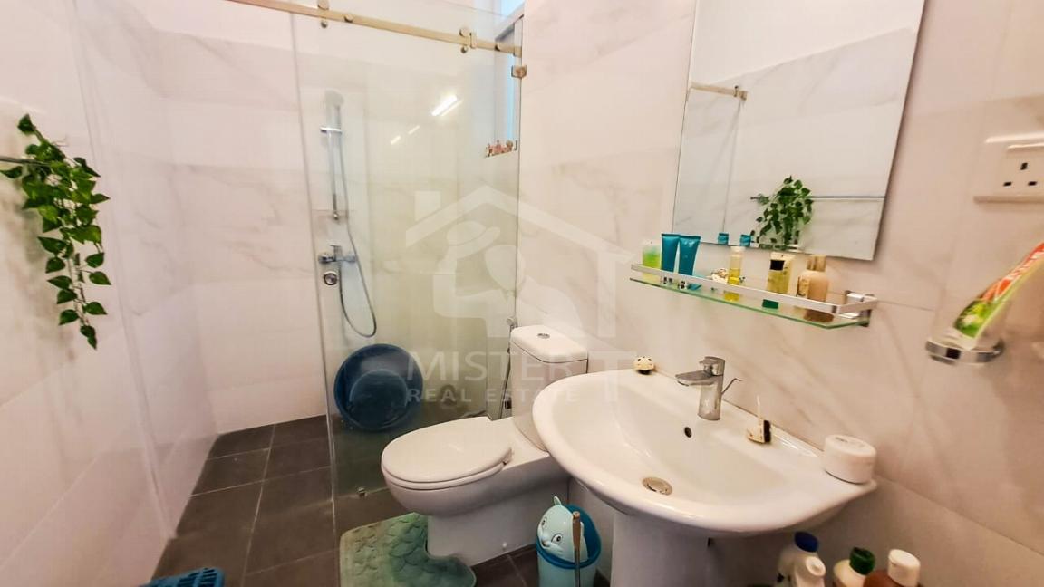 Apartment for Sale at Barrington Tower, Dehiwala- image 8