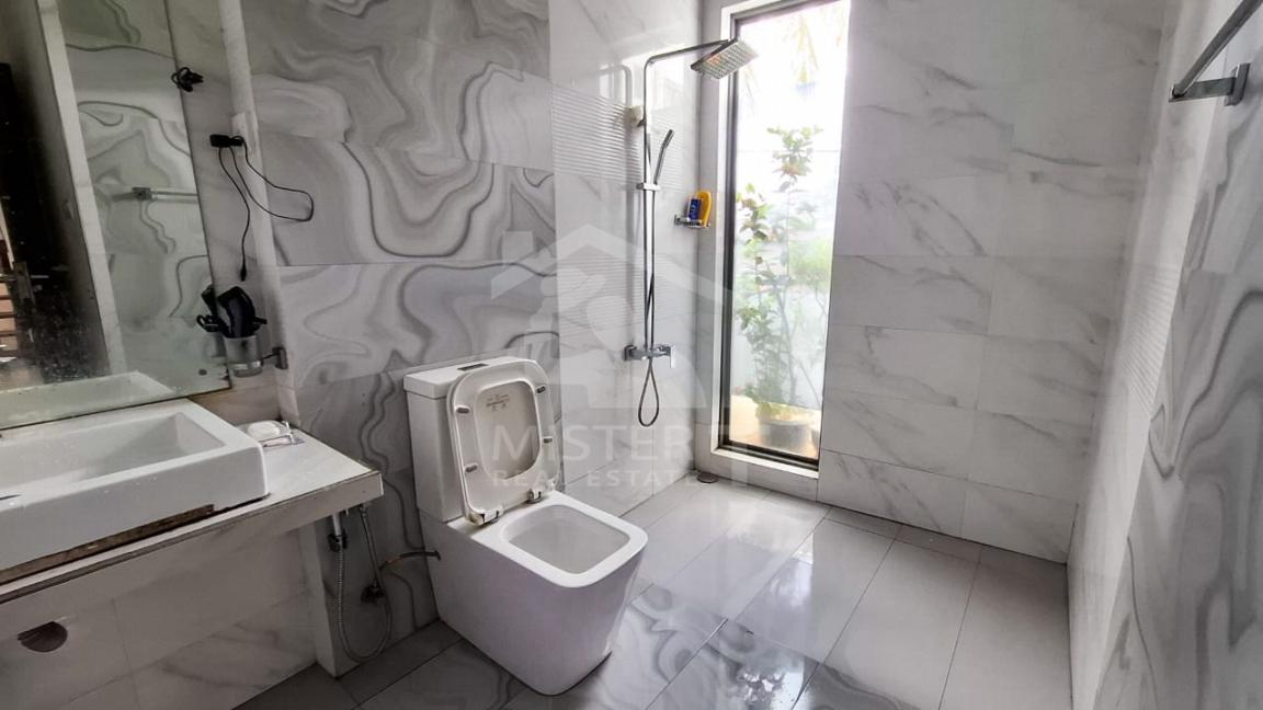 House for Sale in Thalawathugoda- image 8