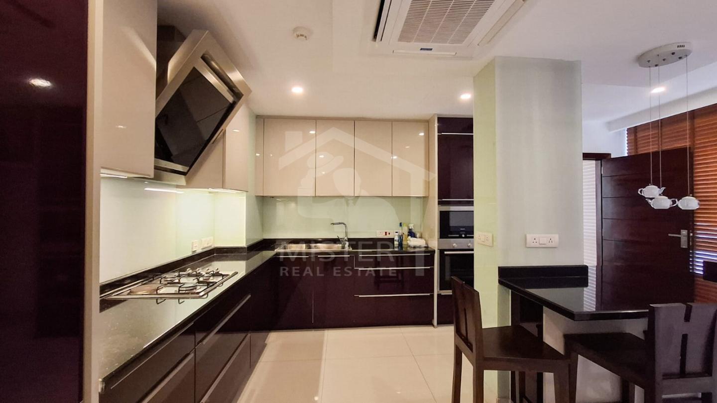 Luxury Duplex For Sale at Platinum One Suites- image 8