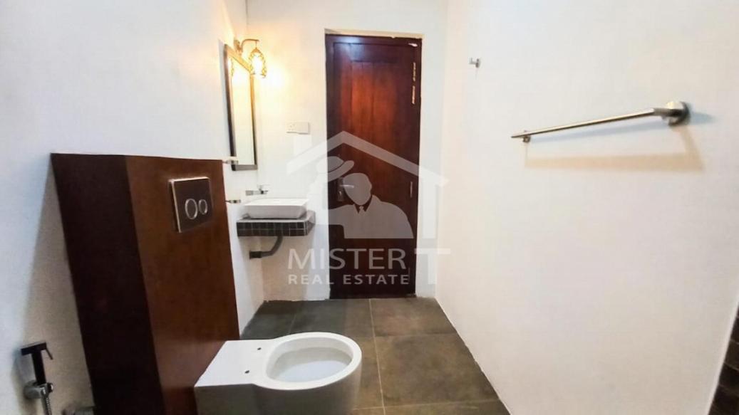 House for Sale in Kaduwela- image 8