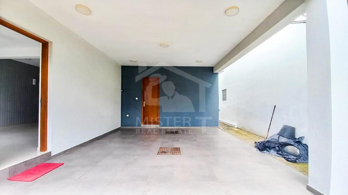 House for Sale in Thalawathugoda- image 9