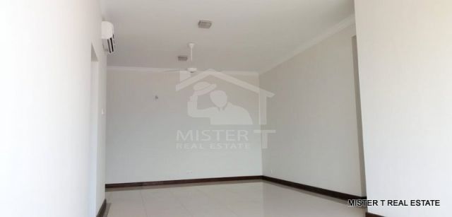 Apartment For Sale in Colombo 07- image 2