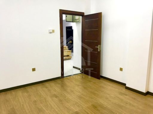 Apartment For Sale In Colombo 04- image 3