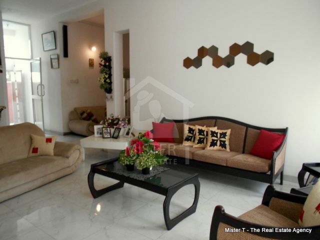 House for Sale in Mount Lavinia - image 3