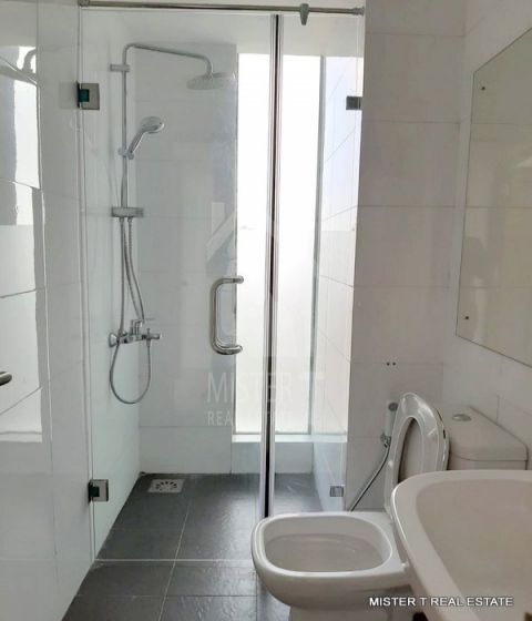 Apartment For Sale in Colombo 04- image 5