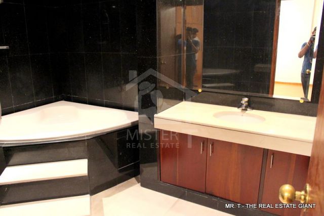 Apartment for Sale in Colombo 08- image 5