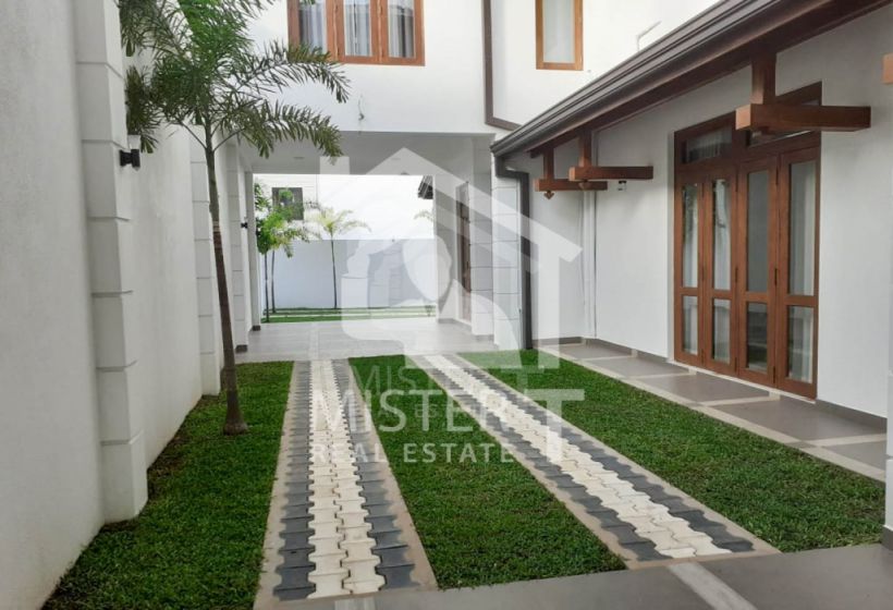 House For Sale in Dehiwala- image 6