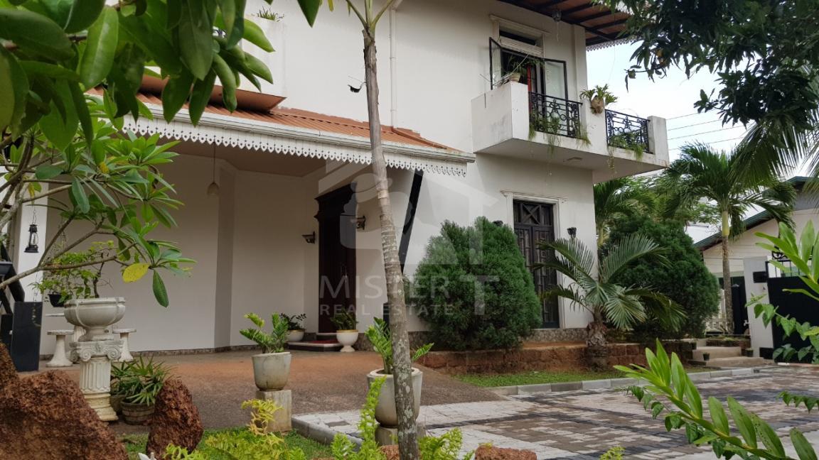 House For Sale in Kadawatha- image 2