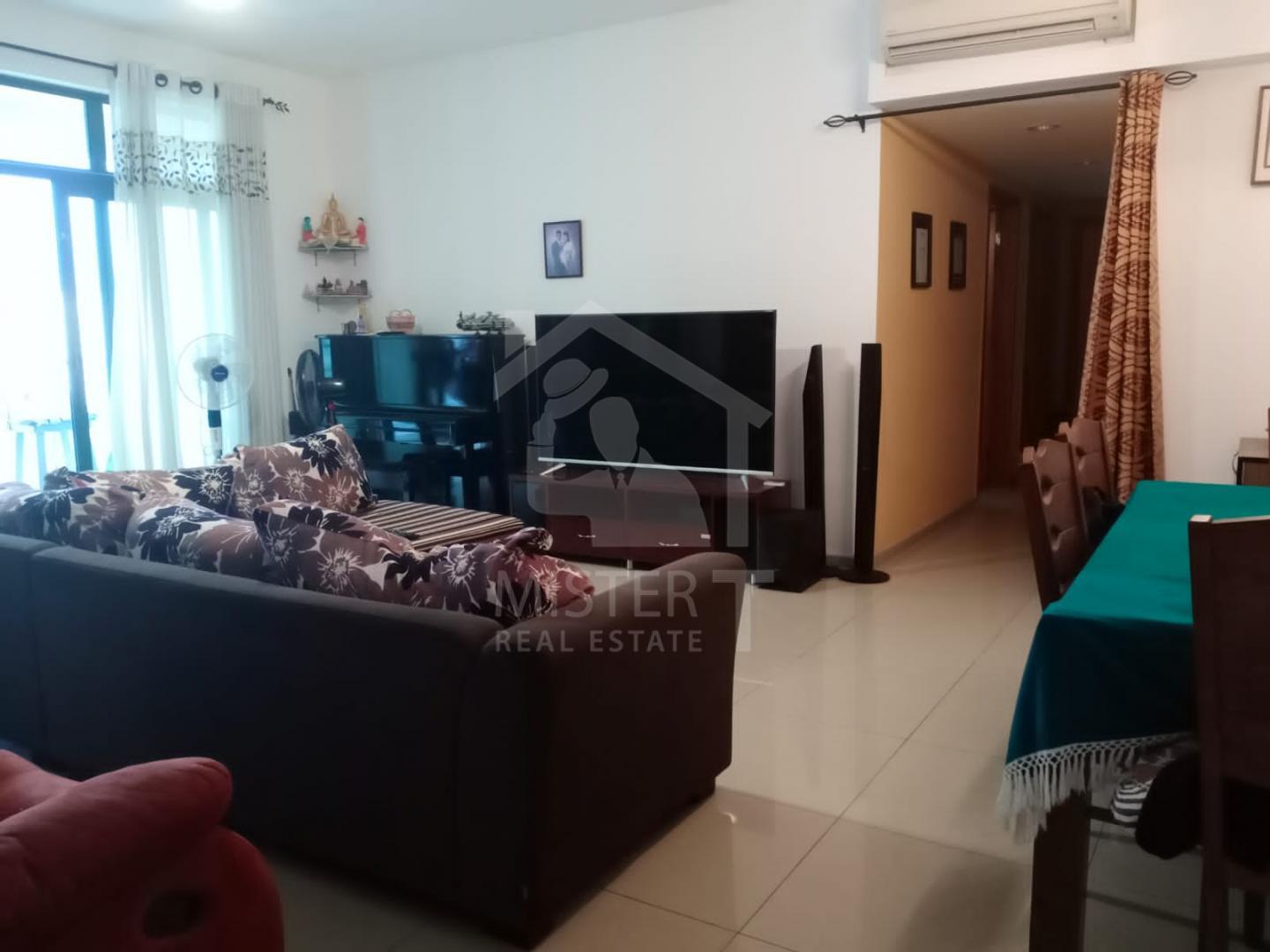 Apartment for Sale in Colombo 05- image 1