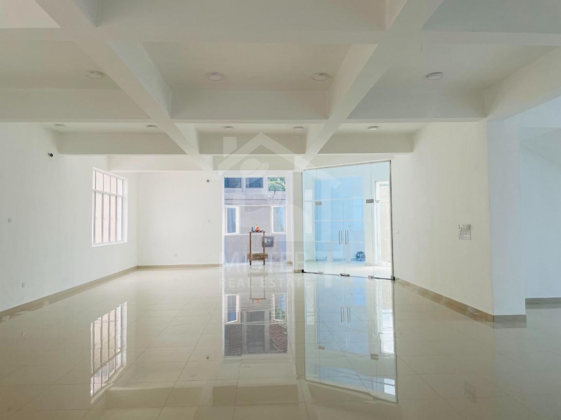 Commercial Property for Sale in Nawala- image 4
