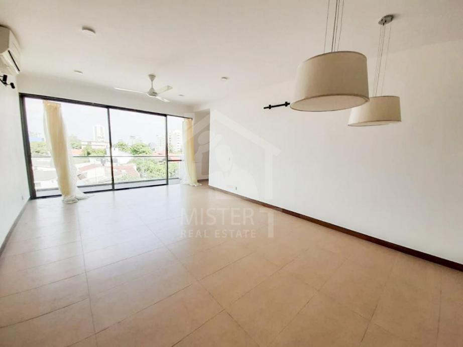 Apartment for Sale in Colombo 05- image 1