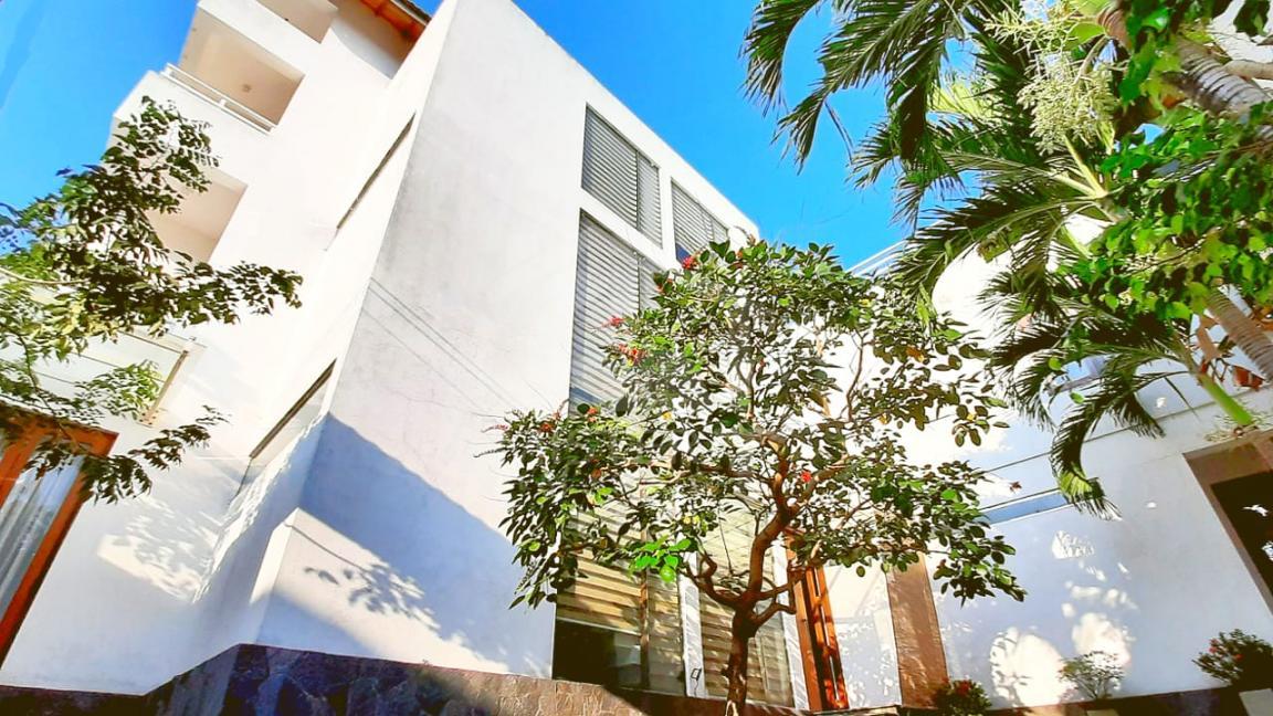 House for Sale in Colombo - image 1