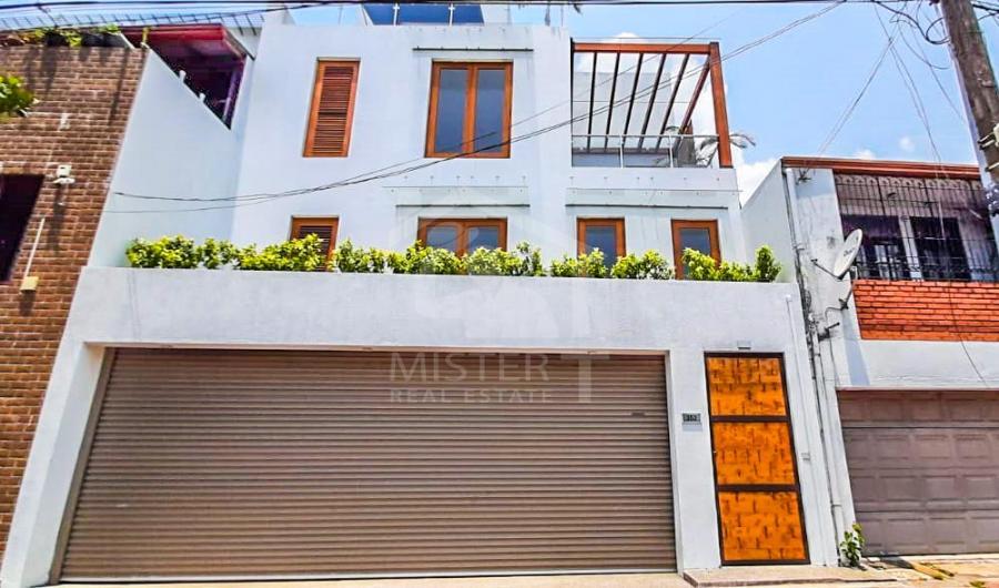 House for Sale in Colombo - image 1