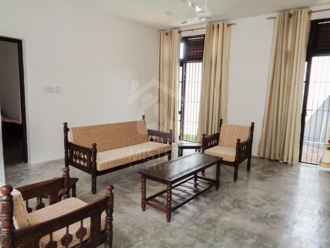 House for Sale in Colombo- image 1
